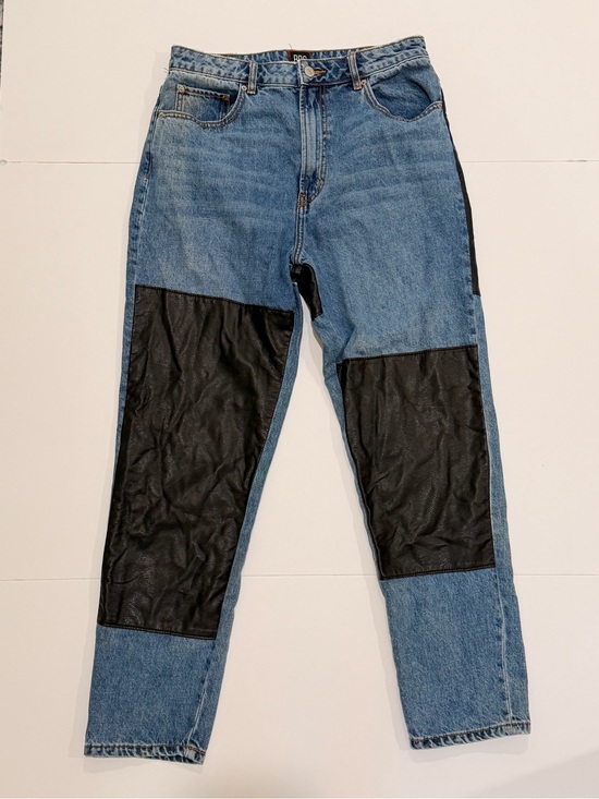 BDG Denim - BDG Urban Outfitters Blue Denim Jeans with Black Leather mom high-rise